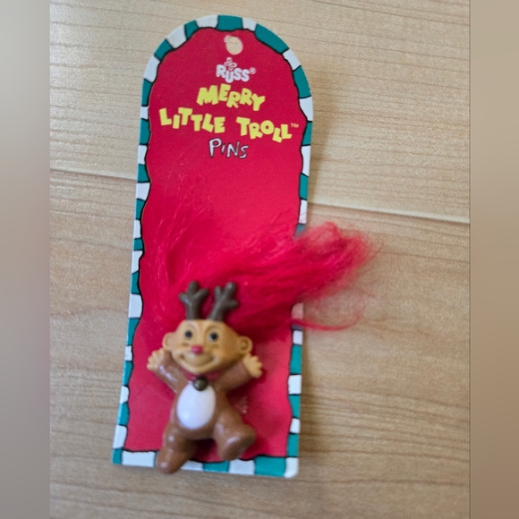 Vintage 1990s Christmas Merry Little troll pin/brooch, NWT - Picture 1 of 3